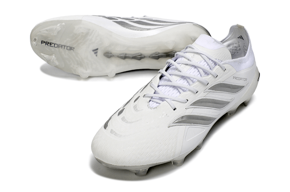 Chuteira Adidas Predator Elite FG 26 - "Finishers Steel" - Branca - visão lateral e inferior
