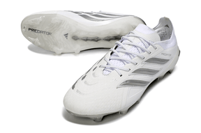 Chuteira Adidas Predator Elite FG 26 - "Finishers Steel" - Branca - visão lateral e inferior