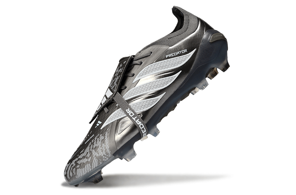 Chuteira Adidas Predator Elite FG 26 - "Finishers Steel" Prateada, vista lateral com design sofisticado e sola FG.