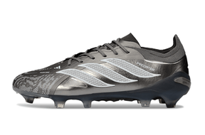 Chuteira Adidas Predator Elite FG 26 - "Finishers Steel" - Prateada em destaque, design prateado e tecnologia avançada.