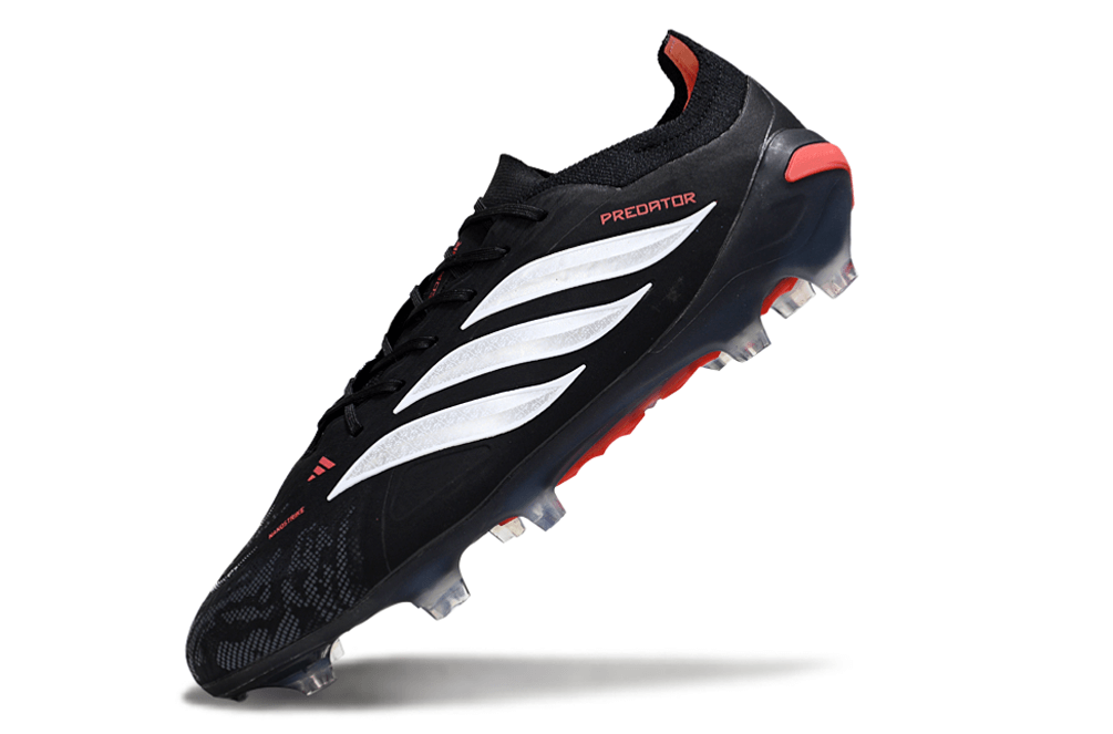 Chuteira Adidas Predator Elite FG 26 - "Finishers Steel" Preta e Branca em destaque.