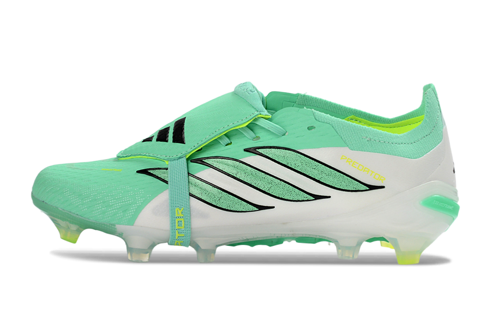 Chuteira Adidas Predator Elite FG 26 - Verde e Branca com design moderno e tecnologia Controlskin.