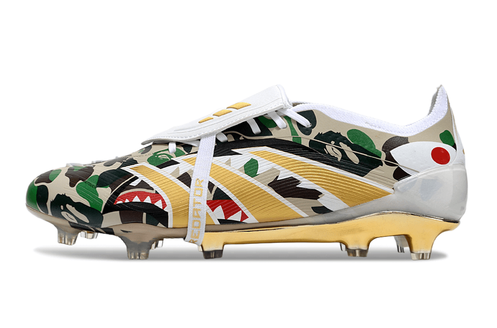 Chuteira Adidas Predator Elite FG Tongue Ed. "Bape" com design exclusivo e cores camufladas.