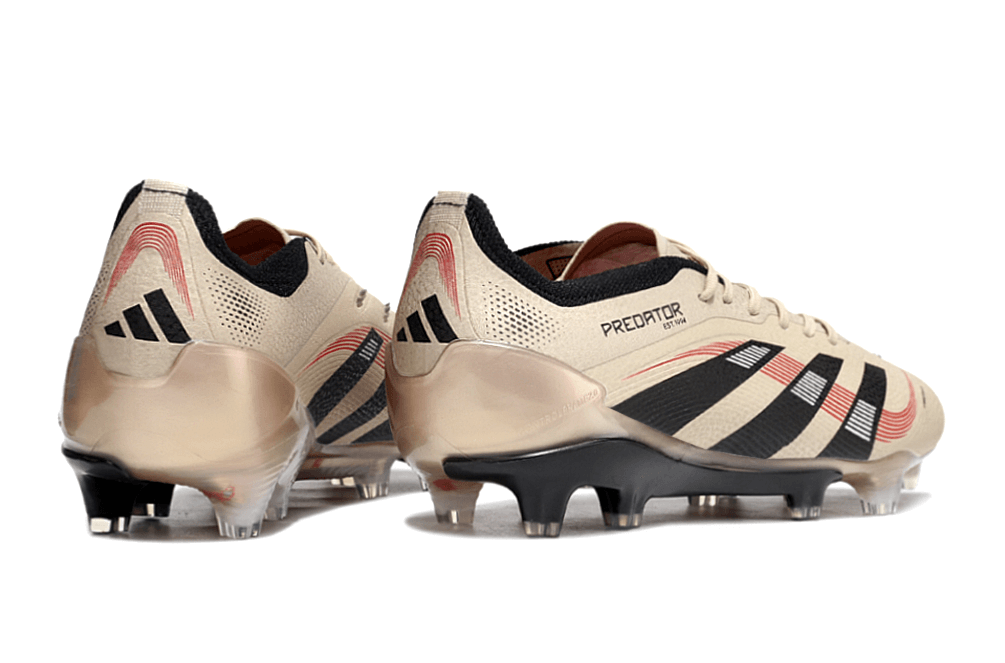 Chuteira Adidas Predator Elite FG - Bege e Preta, vista traseira com design elegante e tecnologia de toque aprimorada.