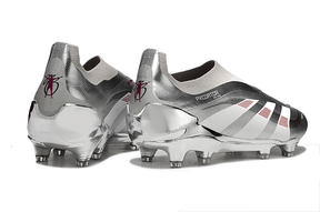 Chuteira Adidas Predator Elite FG LL - Prateada Ed. "Bellingham" com design sofisticado e tecnologia avançada.