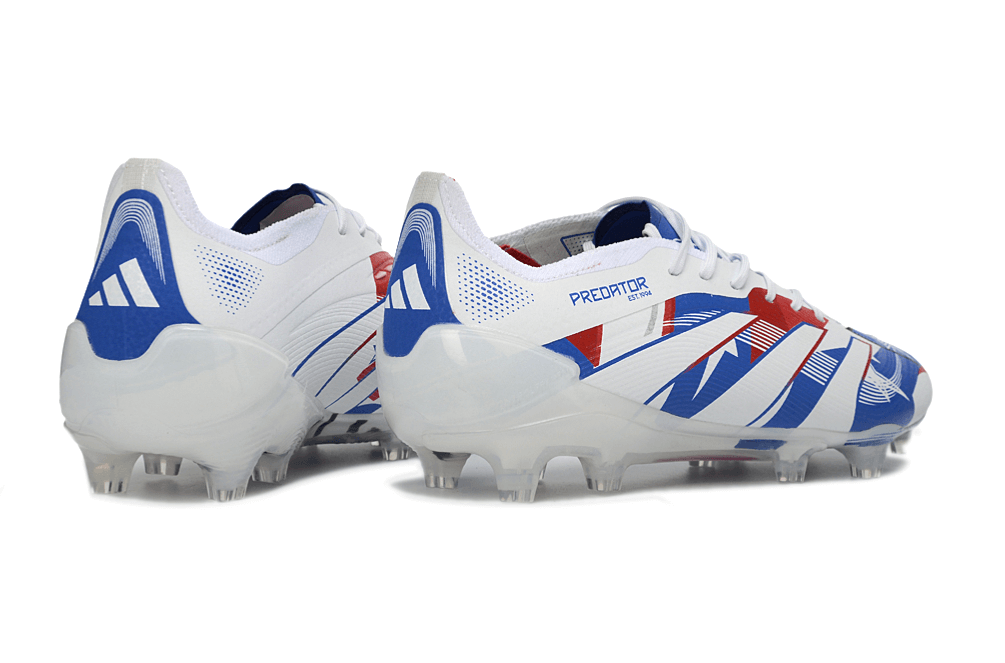 Chuteira Adidas Predator Elite FG - Branca e Azul com design moderno e detalhes em azul e vermelho.