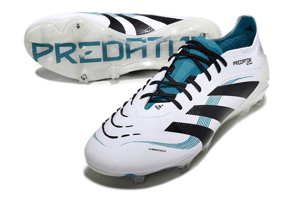 Chuteira Adidas Predator Elite FG - Branca e Azul em foco, destacando seu design e tecnologia para controle no campo.
