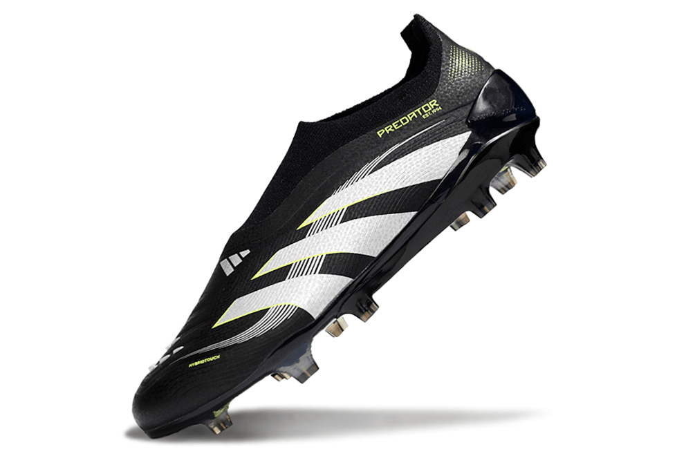 Chuteira Adidas Predator Elite FG - Preta e Amarela em ângulo, destacando design arrojado e tecnologia de ponta.