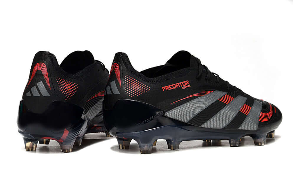 Chuteira Adidas Predator Elite FG - Preta e Vermelha vista traseira com design em preto e vermelho.