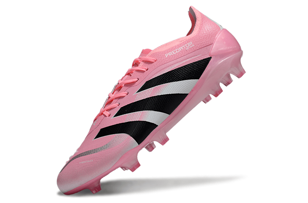 Chuteira Adidas Predator Elite FG - Rosa e Preta, destacando seu design inovador e cores marcantes para desempenho em campo.