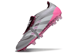 Chuteira Adidas Predator Elite FG Tongue Rosa Ed. "Bellingham" com design exclusivo e cores vibrantes.