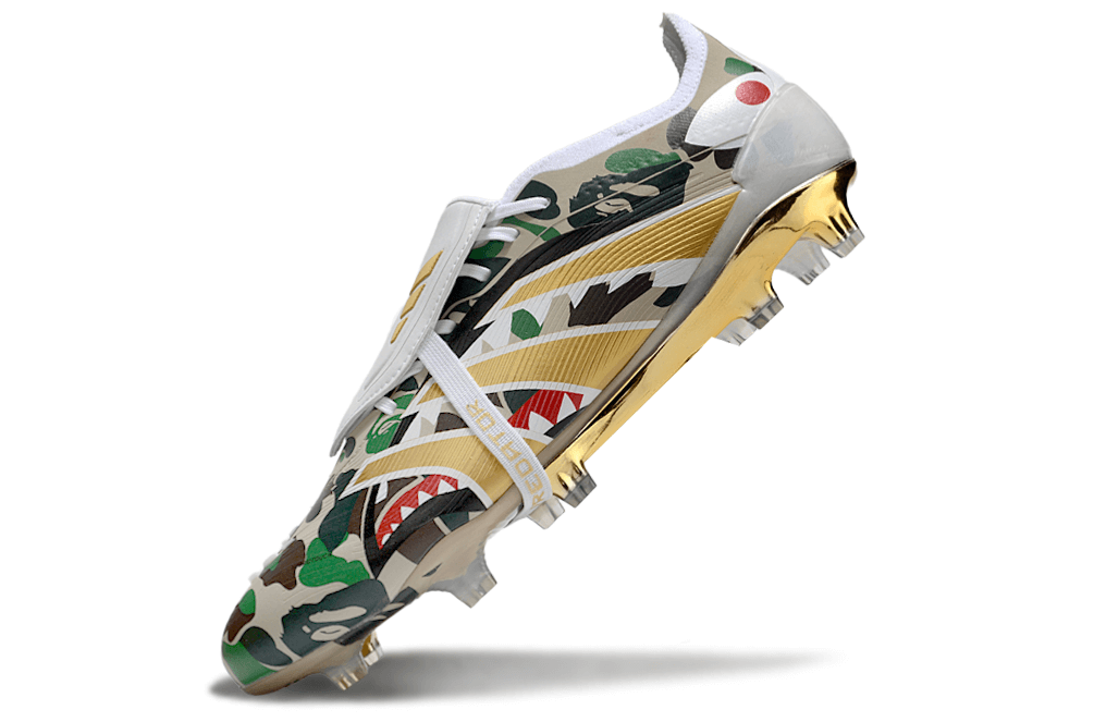Chuteira Adidas Predator Elite Fold-Over Tongue FG - Branca, Dourada e Verde com design estilizado e detalhes em ouro.