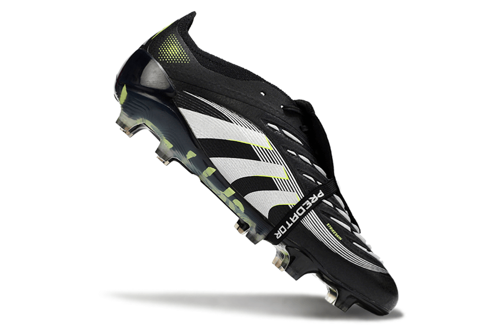 Chuteira Adidas Predator Elite Fold-Over Tongue FG - Preta, Verde e Branca em ângulo lateral sobre fundo branco.