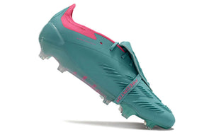 Chuteira Adidas Predator Elite Tongue FG - Azul e Rosa, design vibrante, tecnologia avançada para máxima performance.
