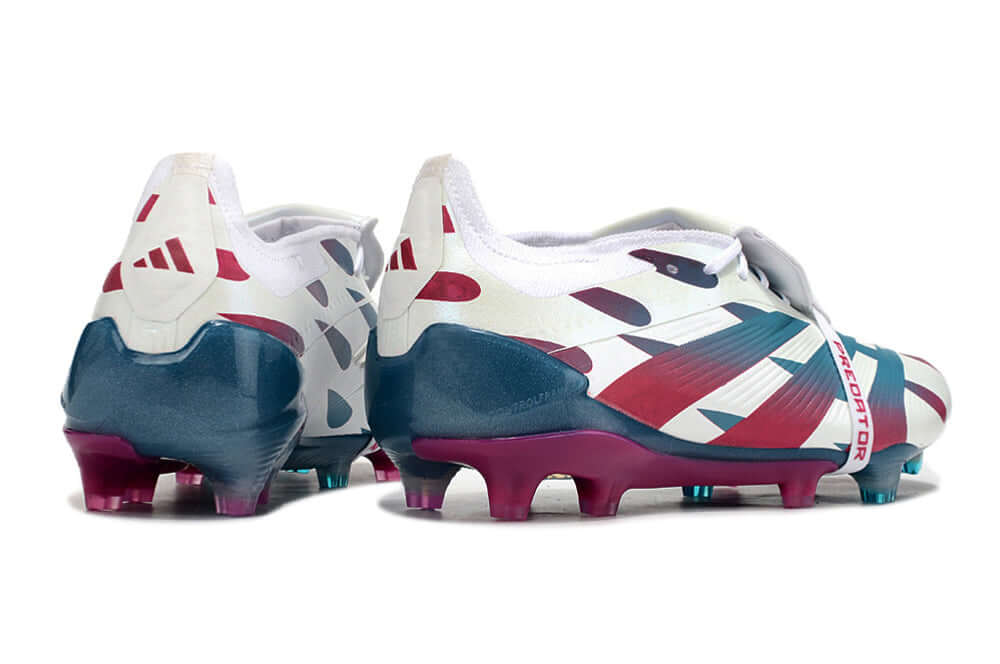 Chuteira Adidas Predator Elite Tongue FG - Branca, Rosa e Azul mostrando a parte traseira e o design vibrante.