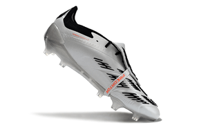 Chuteira Adidas Predator Elite Tongue FG - Preta e Branca com design moderno e tecnologia avançada, ideal para futebol.