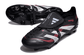 Chuteira Adidas 25 Predator Elite Tongue FG, com design clássico e tecnologia avançada para desempenho em campo.