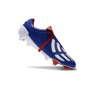 Chuteira Adidas Predator Mania Elite FG Azul em destaque, ressaltando seu design moderno e cores vibrantes.