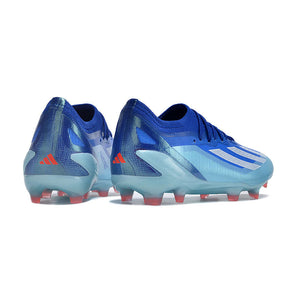 Chuteira Adidas X Crazyfast FG Elite .1 Azul vista traseira com detalhes em azul e vermelho.