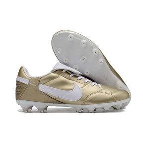 Chuteira Campo Nike Premier 3 FG Dourada com design premium em tons dourados e brancos.