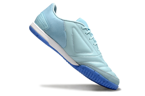 Chuteira Futsal Adidas Competition Top IC Azul, elegante e com desempenho técnico para futsal indoor.