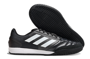 Chuteira Futsal Adidas Competition Top IC Preta e Branca com sola IC para superfícies de futsal.