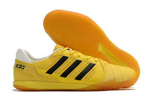 Chuteira Futsal Adidas Top Sala IC Amarelo e Preto vista lateral com sola laranja.