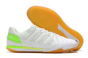 Chuteira Futsal Adidas Top Sala IC Branca e Verde com design clássico e sola para piso interno.
