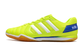 Chuteira Futsal Adidas Top Sala IC Verde Neon com design vibrante e sola IC para excelente aderência em futsal.