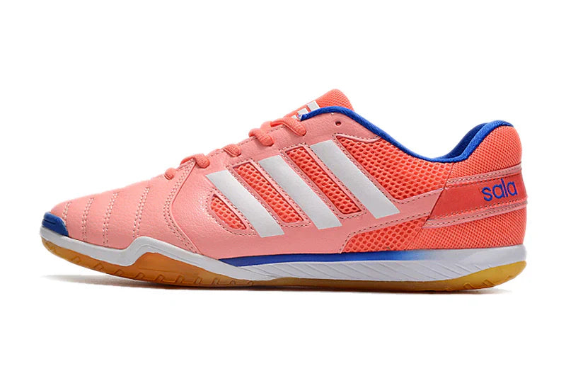 Chuteira Futsal Adidas Top Sala IC Vermelha vista lateral em rosa e azul