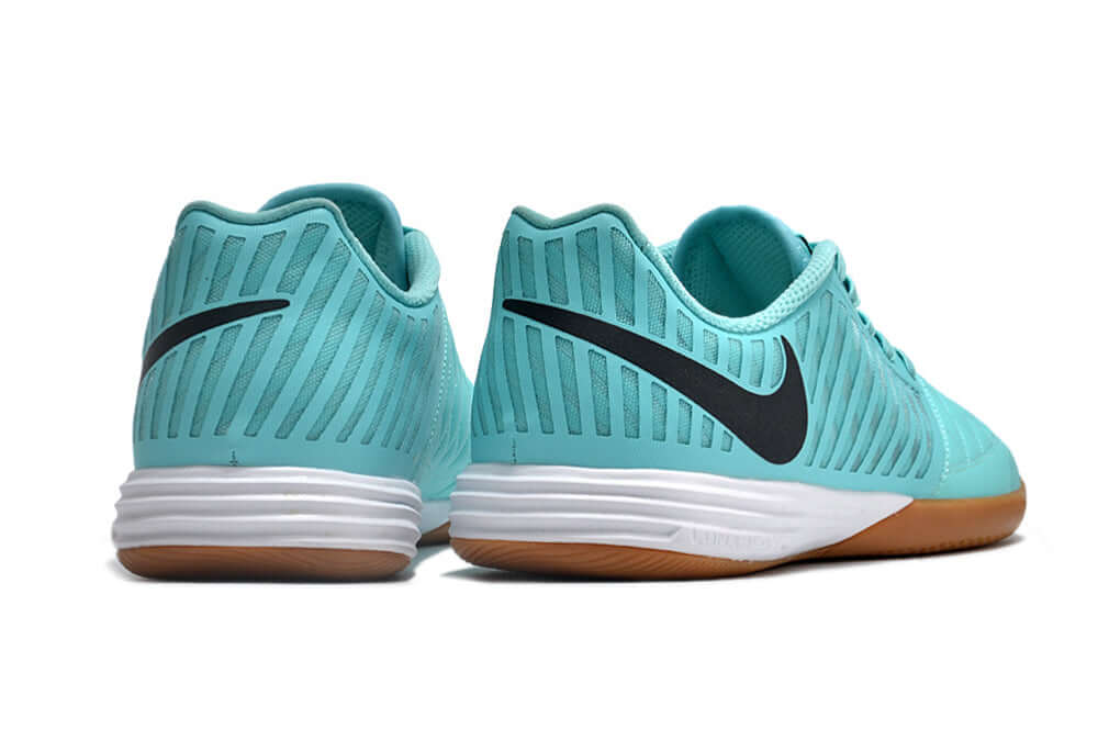Chuteira Futsal Nike Lunar Gato IC - Azul e Preta com design em azul e preto, ideal para futsal.