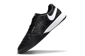 Chuteira Futsal Nike Lunar Gato IC - Preta e Branca com design preto e branco e tecnologia Lunarlon.