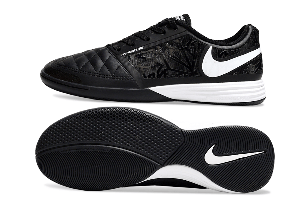 Chuteira Futsal Nike Lunar Gato IC - Preta e Branca com design clássico e tecnologia Lunarlon para alto desempenho.