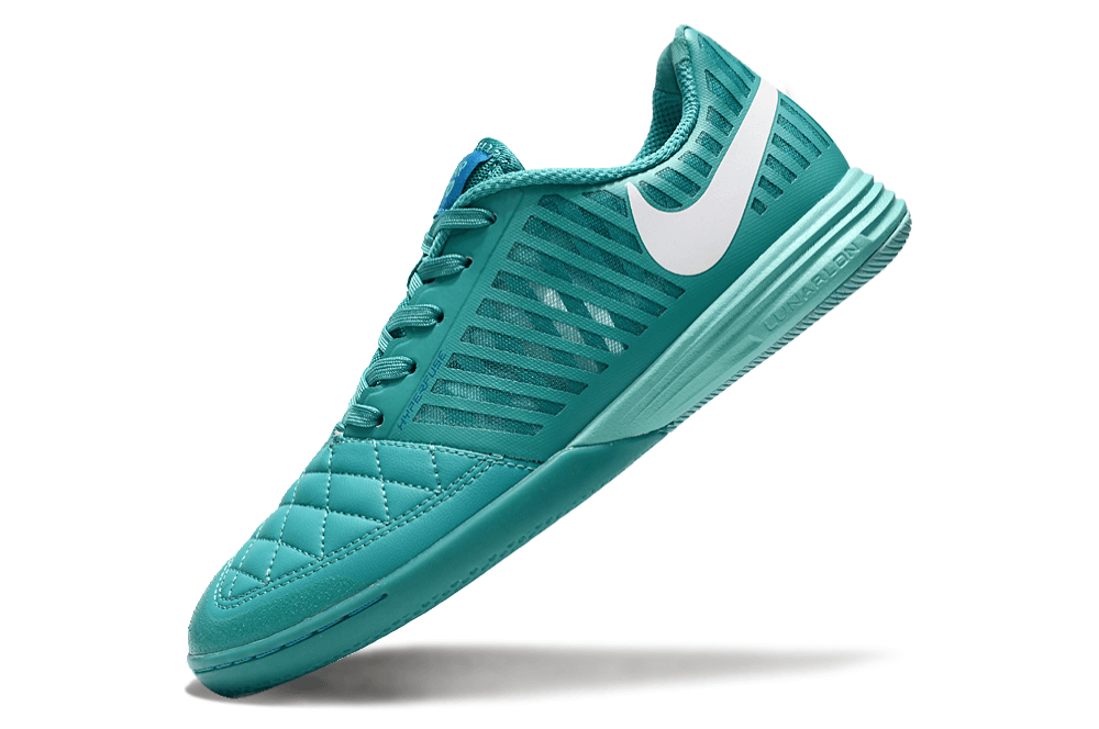 Chuteira Futsal Nike Lunar Gato IC - Turquesa em design vibrante e tecnologia avançada.