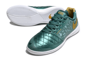 Chuteira Futsal Nike Lunar Gato IC - Turquesa e Dourada com design exclusivo e tecnologia avançada.