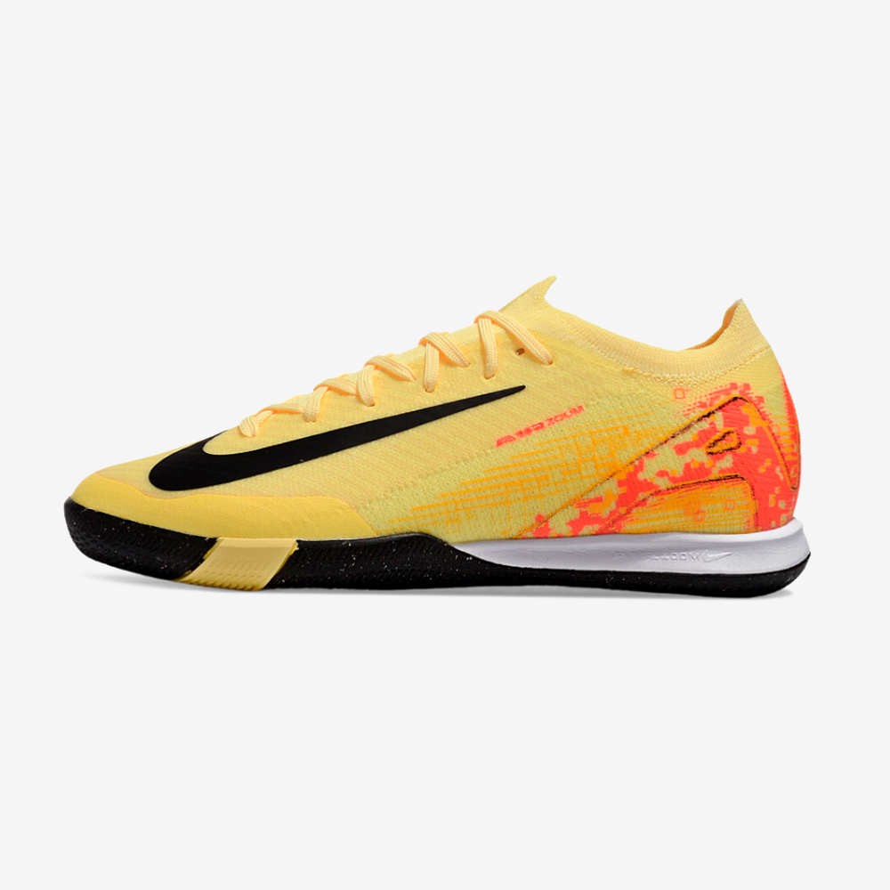 Chuteira Futsal Nike Mercurial Air Zoom Vapor 16 IC - Amarela, Laranja e Preta lateral em fundo branco