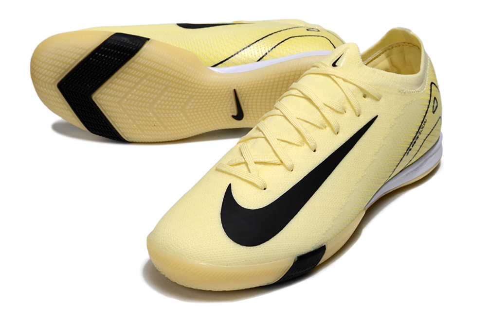 Chuteira Futsal Nike Mercurial Air Zoom Vapor 16 IC - Amarela e Preta, design em amarelo com detalhes em preto.