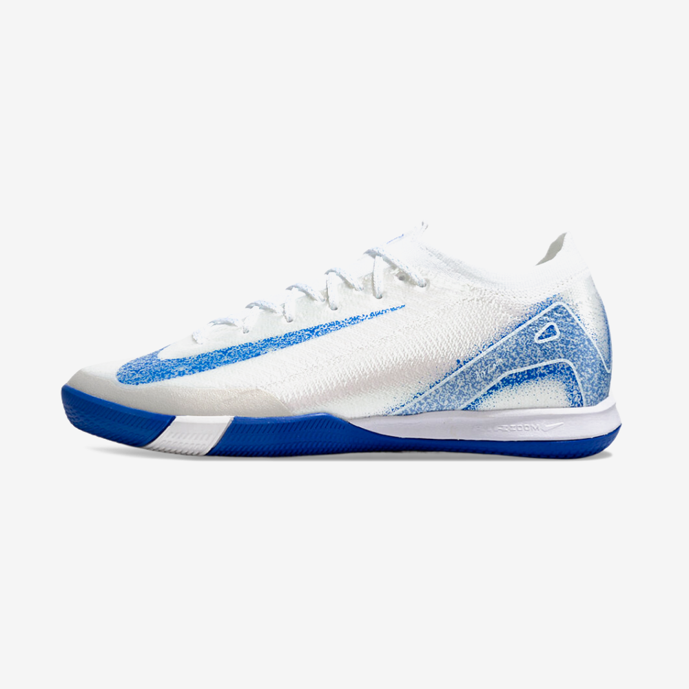 Chuteira Futsal Nike Mercurial Air Zoom Vapor 16 IC - Branca e Azul lateral com detalhes em azul