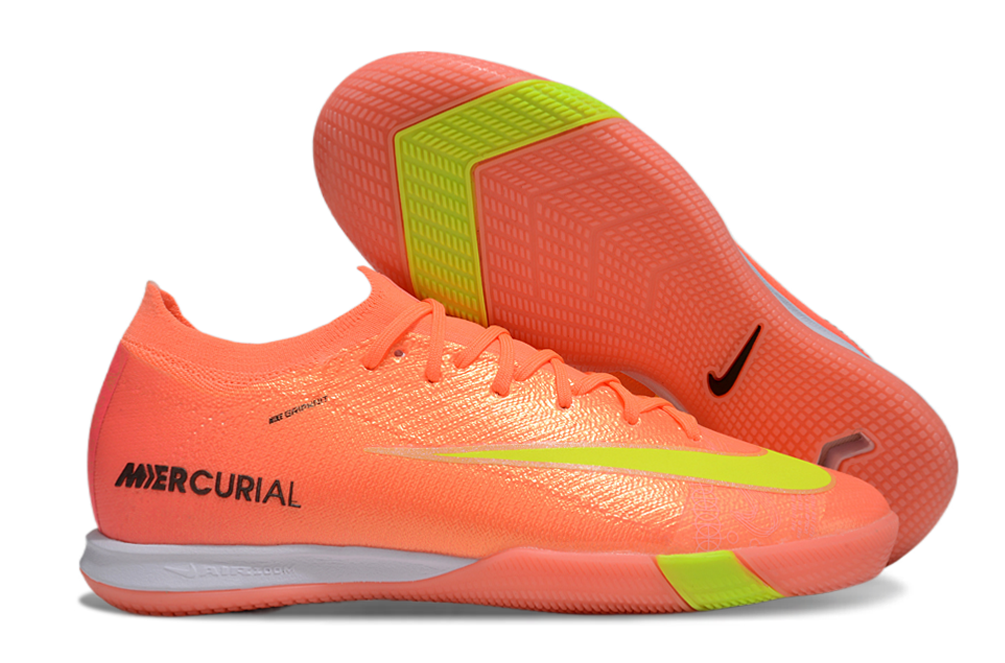 Chuteira Futsal Nike Mercurial Air Zoom Vapor 16 IC - Laranja e Verde destaca-se em campo com design vibrante.