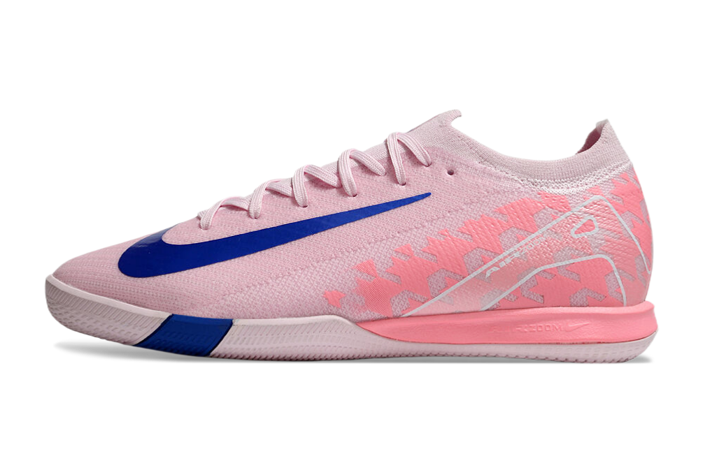 Chuteira Futsal Nike Mercurial Air Zoom Vapor 16 IC - Rosa e Azul lateral em fundo branco