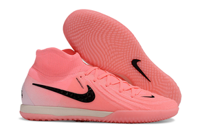 Chuteira Futsal Nike Phantom Luna IC - Rosa e Preta "Brilliance Pack" vista lateral e inferior.