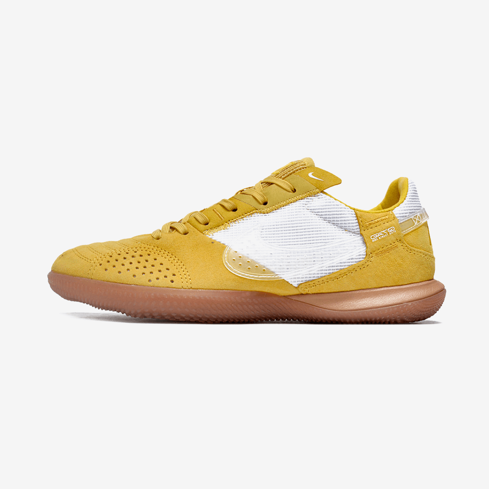 Chuteira Futsal Nike Street Gato IC - Amarela e Branca com design vibrante em amarelo e branco para desempenho em quadras