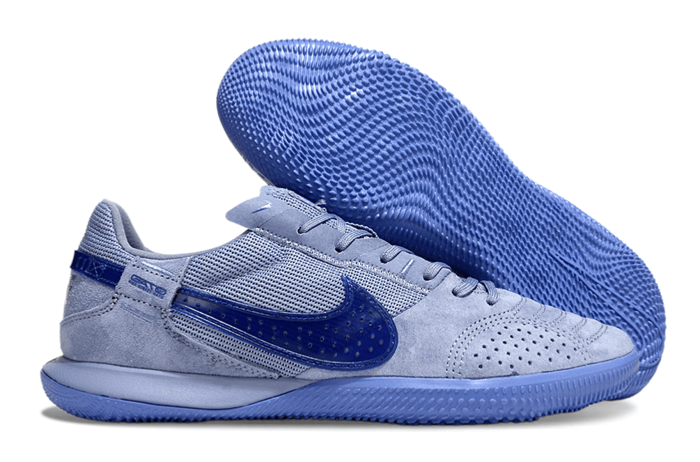 Chuteira Futsal Nike Street Gato IC - Azul e Azul Escura com design contemporâneo e sola de borracha.