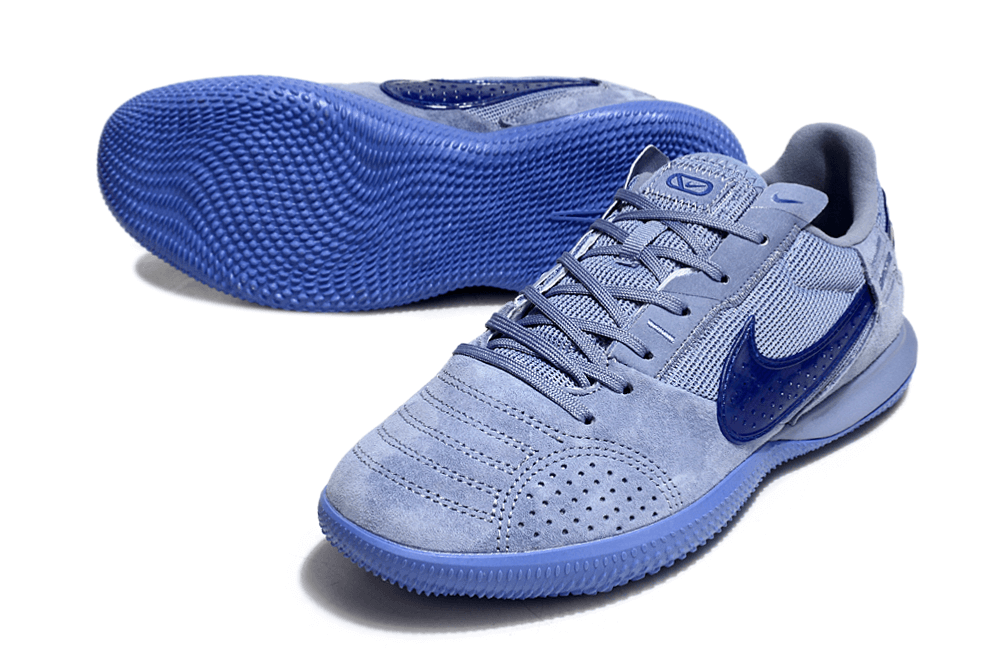 Chuteira Futsal Nike Street Gato IC - Azul e Azul Escura com sola de borracha e design moderno.