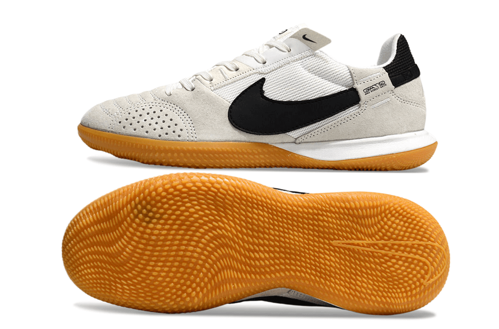 Chuteira Futsal Nike Street Gato IC - Cinza, Branca e Preta com sola de borracha e design moderno.