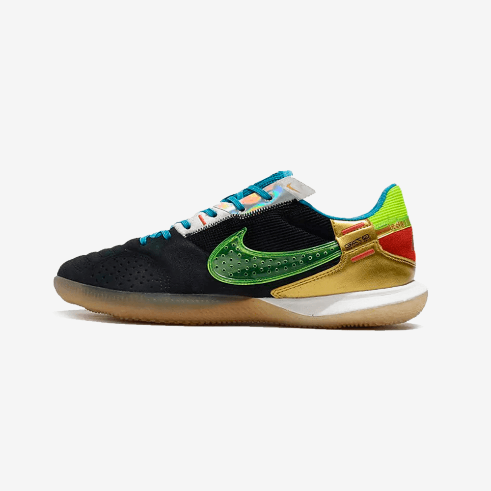 Chuteira Futsal Nike Street Gato IC Preta e Verde lado esquerdo com detalhes coloridos e sola de borracha.