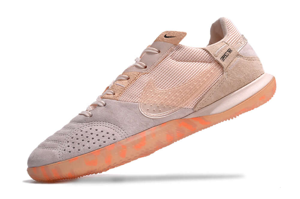 Chuteira Futsal Nike Street Gato IC - Rosa para melhor desempenho em futsal e estilo.
