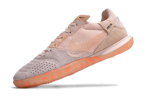 Chuteira Futsal Nike Street Gato IC - Rosa para melhor desempenho em futsal e estilo.