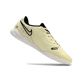 Chuteira Futsal Tiempo 10 Legend Elite IC Bege em amarelo claro, ideal para futsal e desempenho superior.