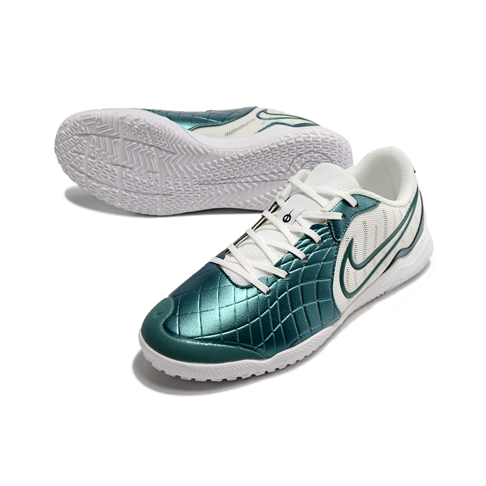 Chuteira Futsal Tiempo 10 Legend Elite IC Cinza e Branca com detalhes em verde e branco.